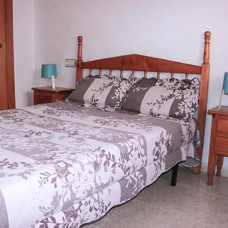 Los Balcones Salinas Apartment *